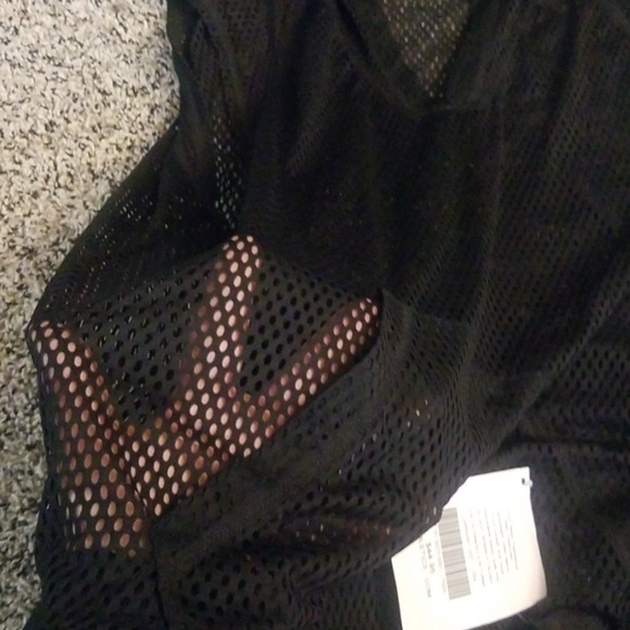 Hooded tank - Picture 4 of 4